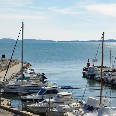 Hotel La Reine Jane Hyères Zewnętrze zdjęcie