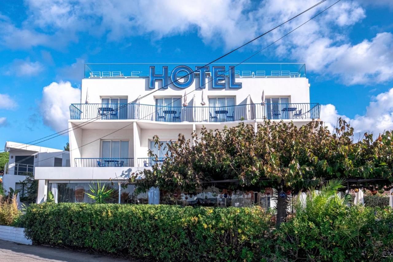 Hotel La Reine Jane Hyères Zewnętrze zdjęcie